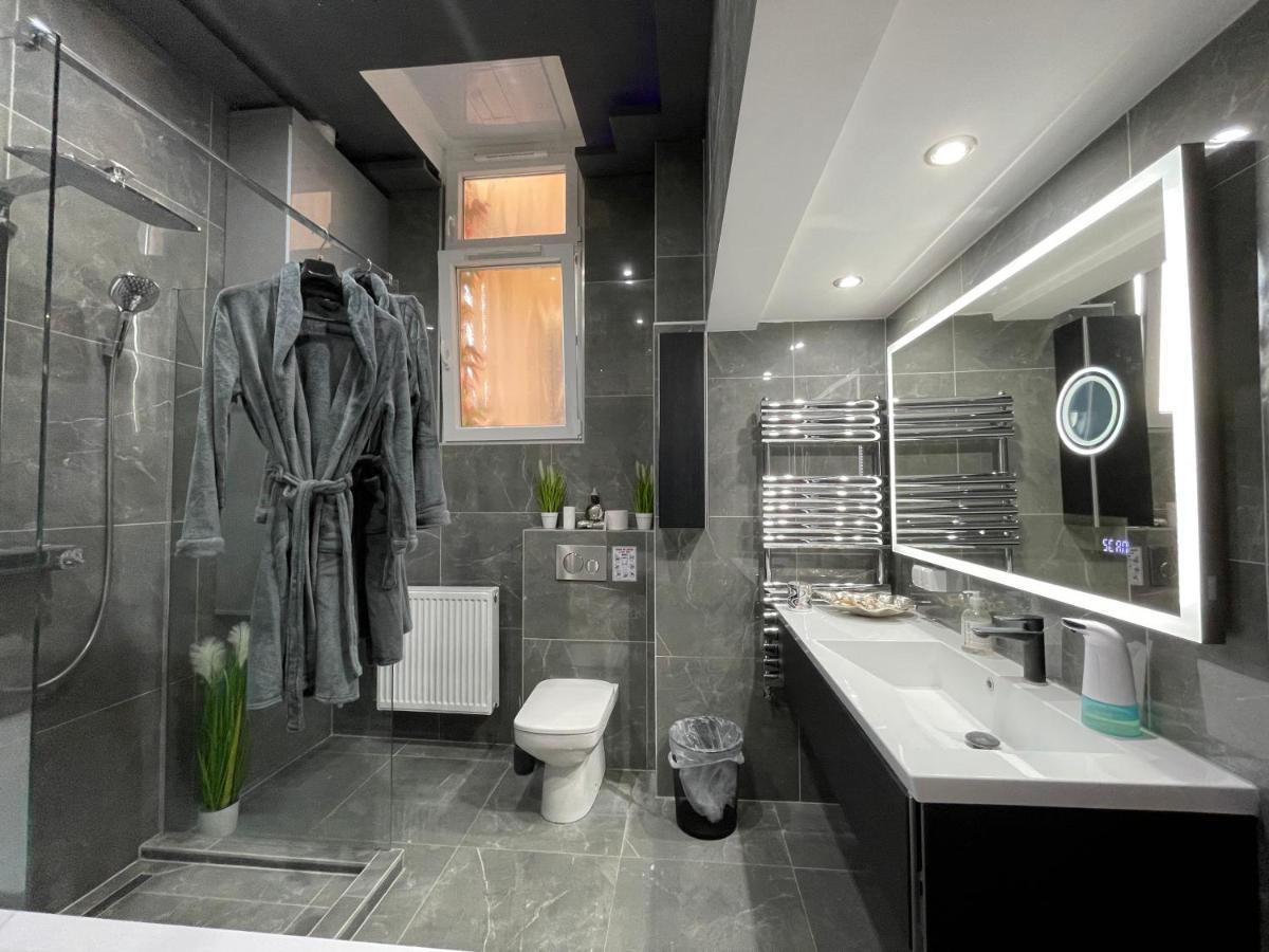 Hostel Rooms Ντέμπρετσεν Εξωτερικό φωτογραφία